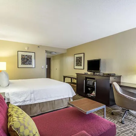 Hampton Inn Jackson Pearl Intrntl Airport Exterior photo
