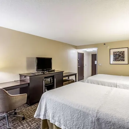 Hampton Inn Jackson Pearl Intrntl Airport Exterior photo